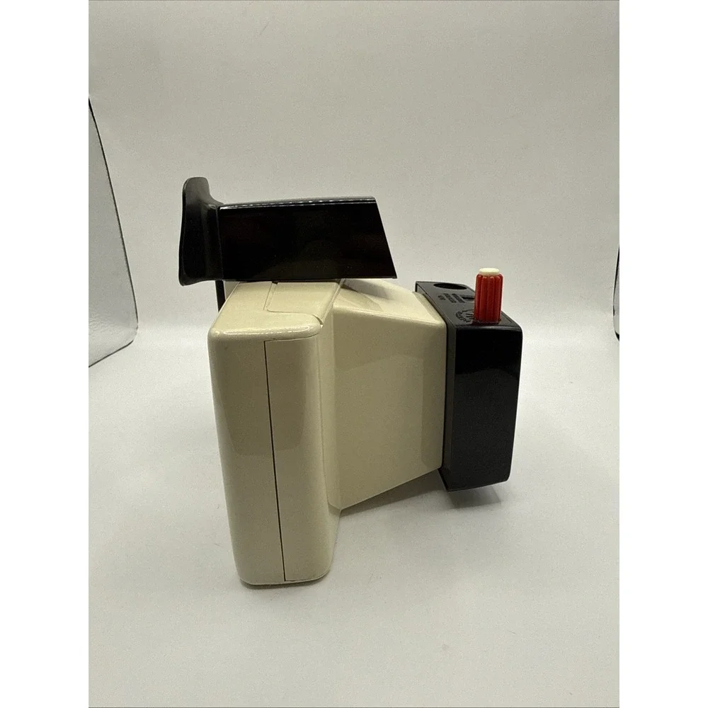 Vintage - Swinger Poloroid Land Camera Model 20 - 1960's Semi Tested READ